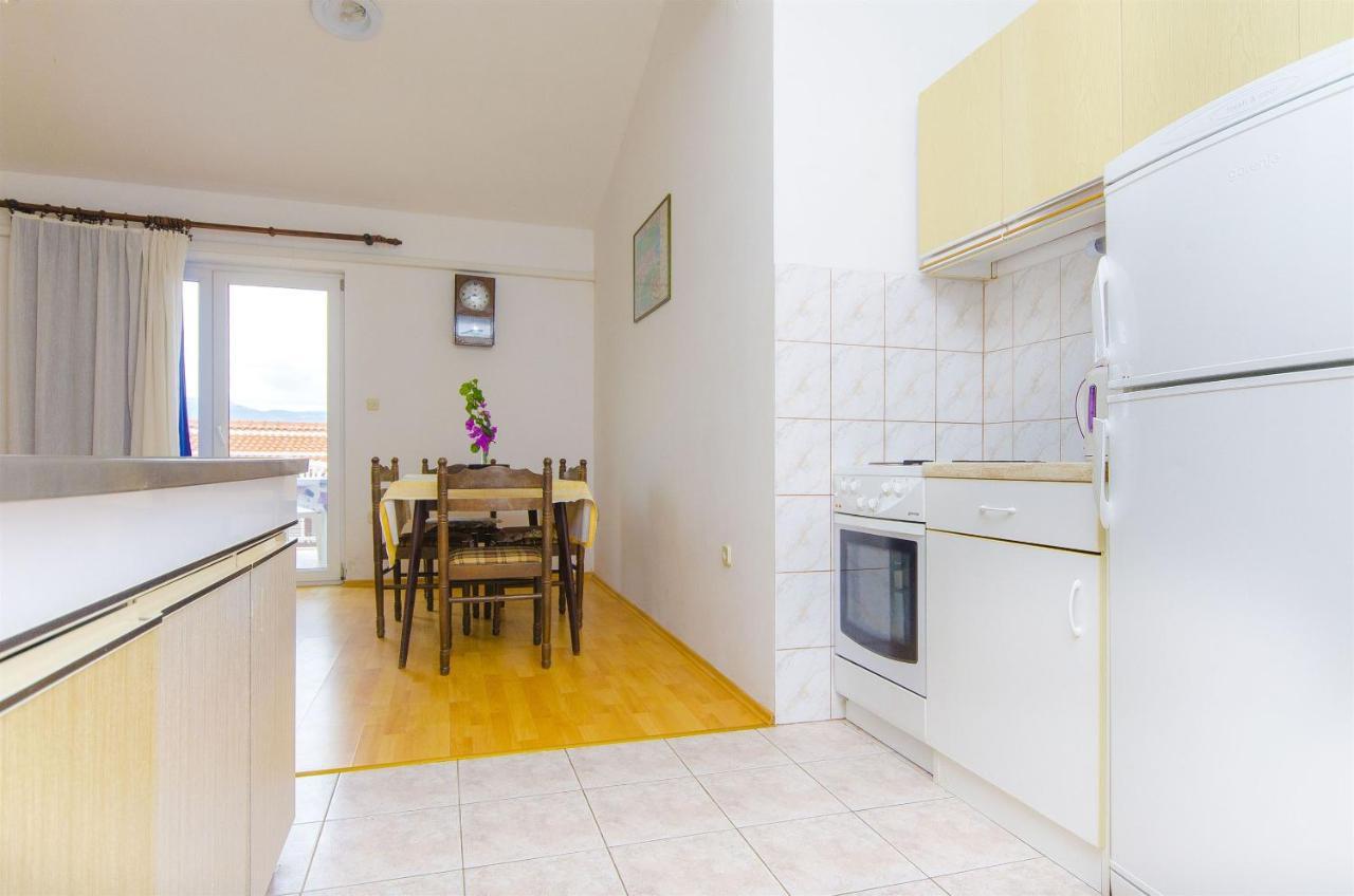 Apartments Milka Slatine Zewnętrze zdjęcie
