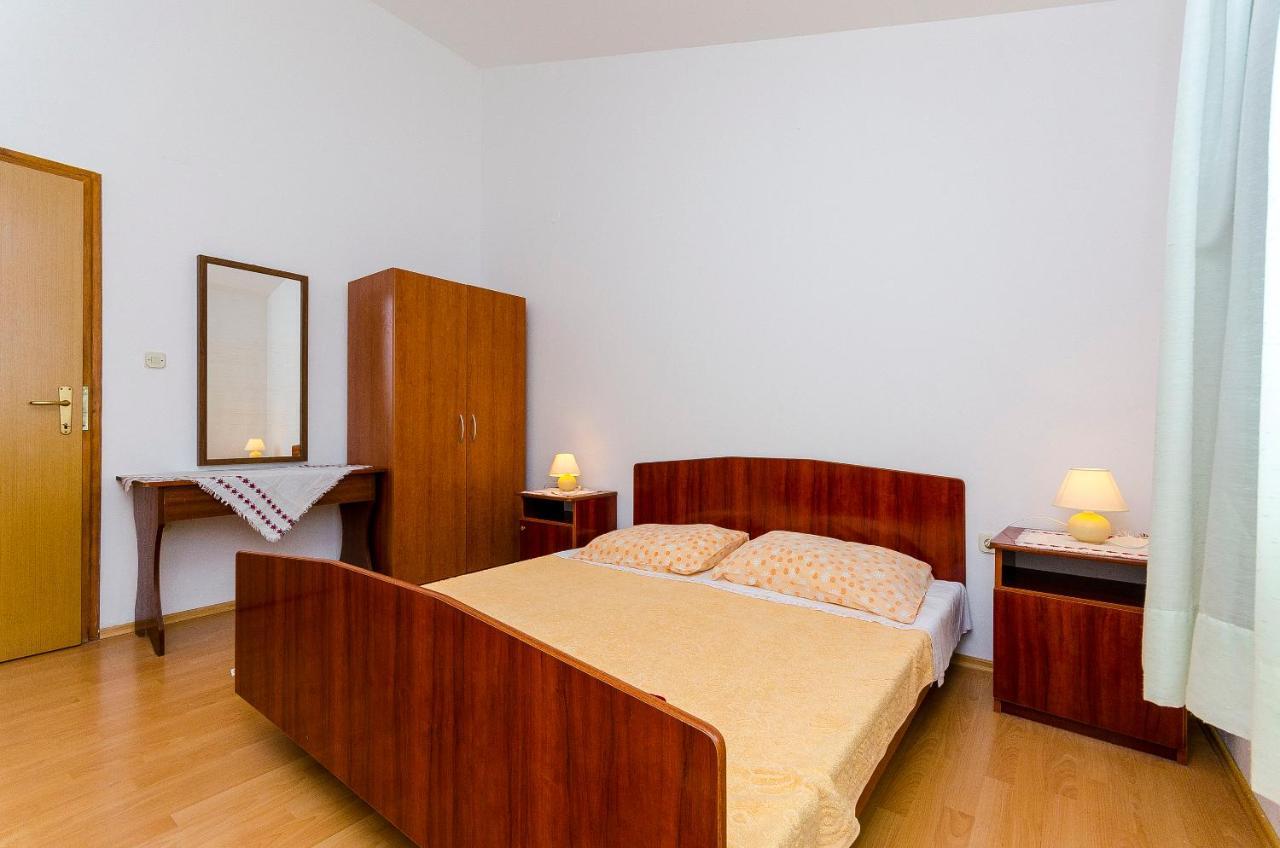Apartments Milka Slatine Zewnętrze zdjęcie