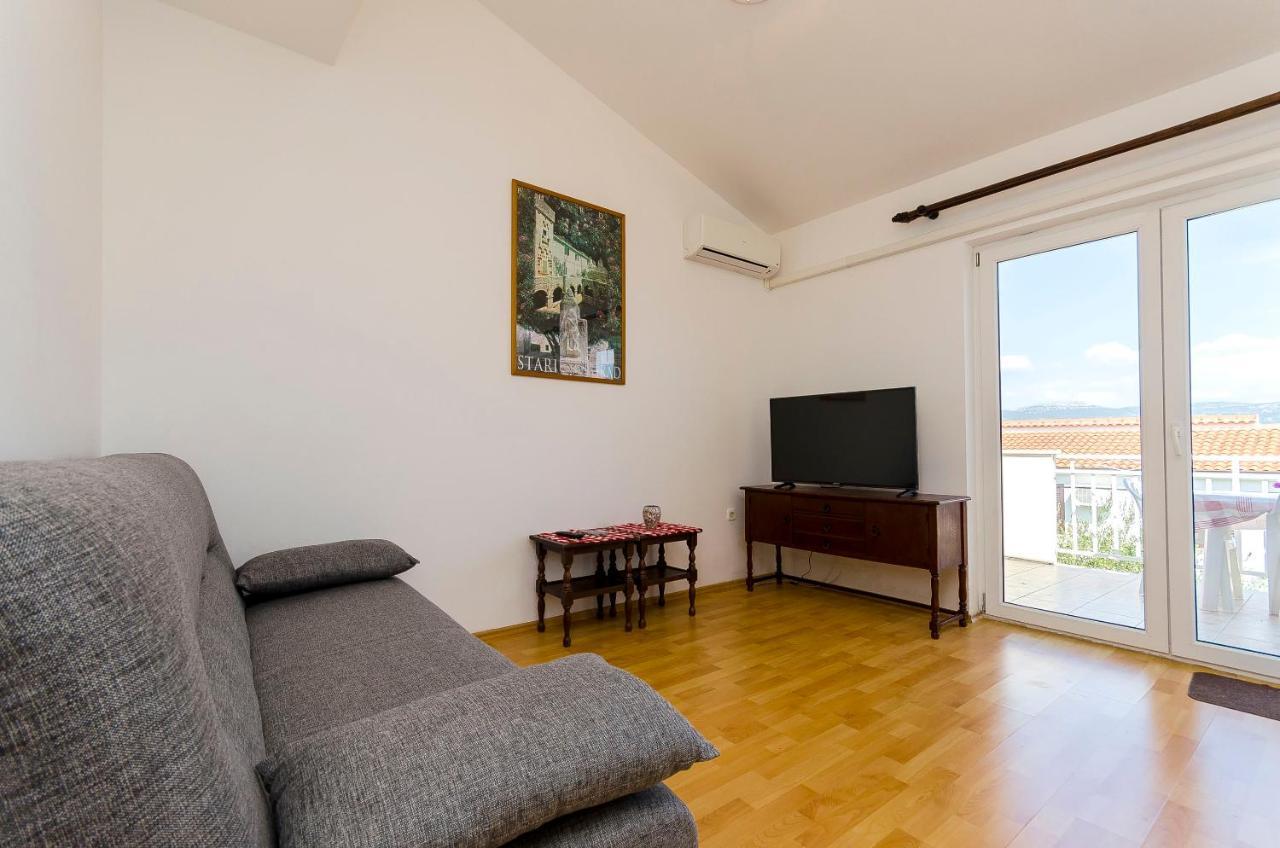 Apartments Milka Slatine Zewnętrze zdjęcie