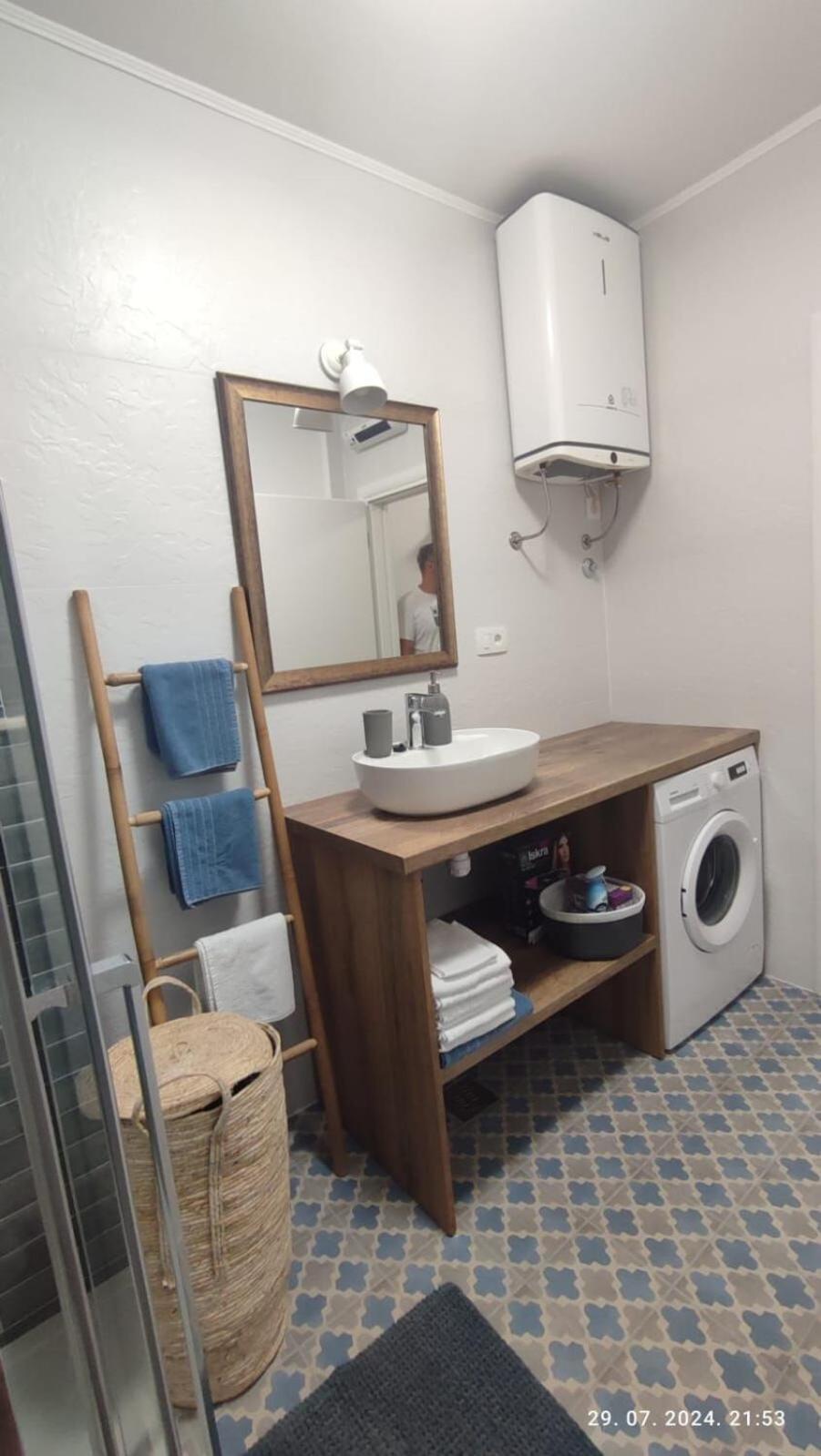Apartments Milka Slatine Zewnętrze zdjęcie